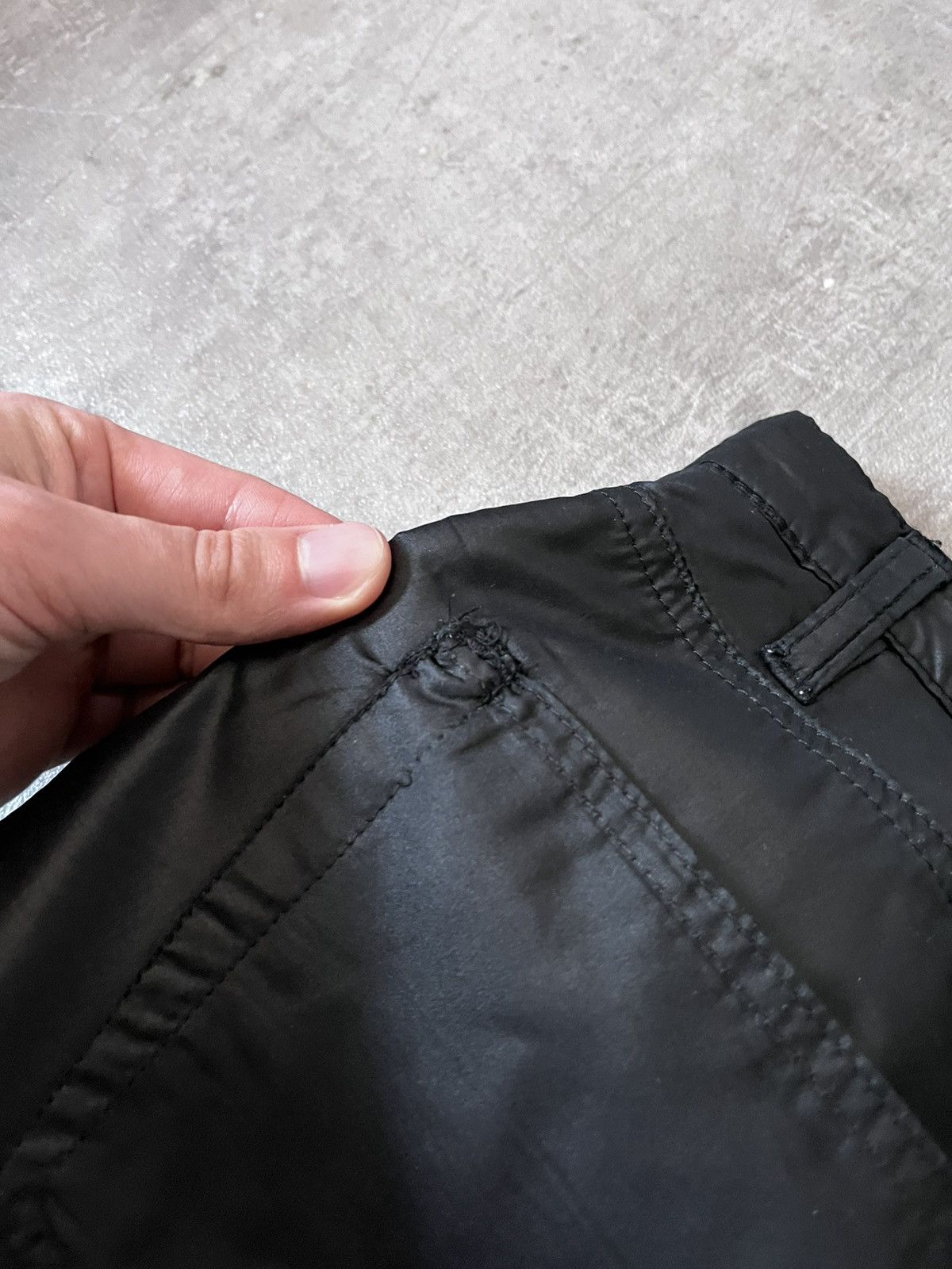 Helmut Lang Helmut Lang 1997 nylon black pants archival Size US 30 / EU 46 - 19 Thumbnail