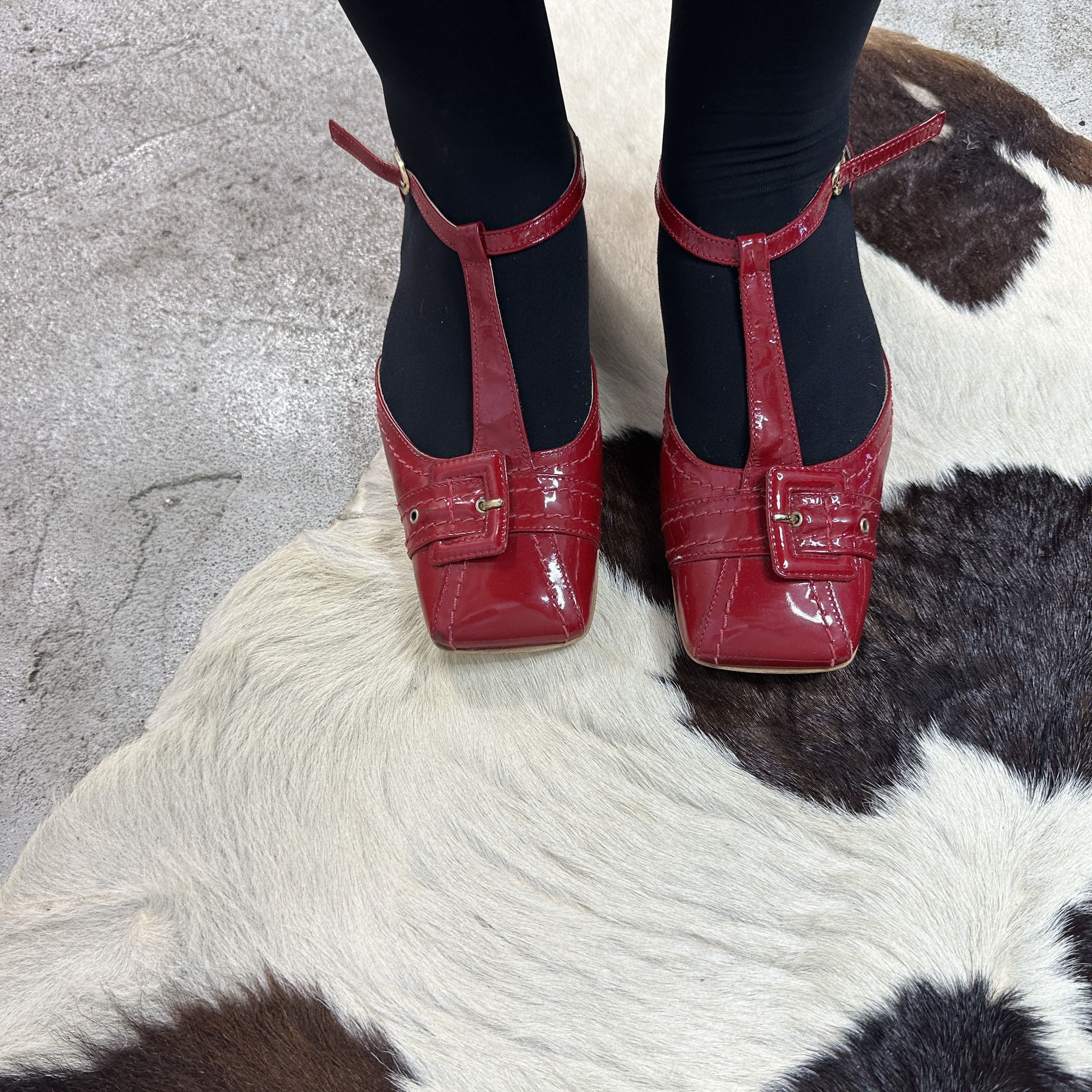 Vintage Buckle Leather Shoes Vintage Cherry Red Size US 10 / IT 40 - 2 Thumbnail