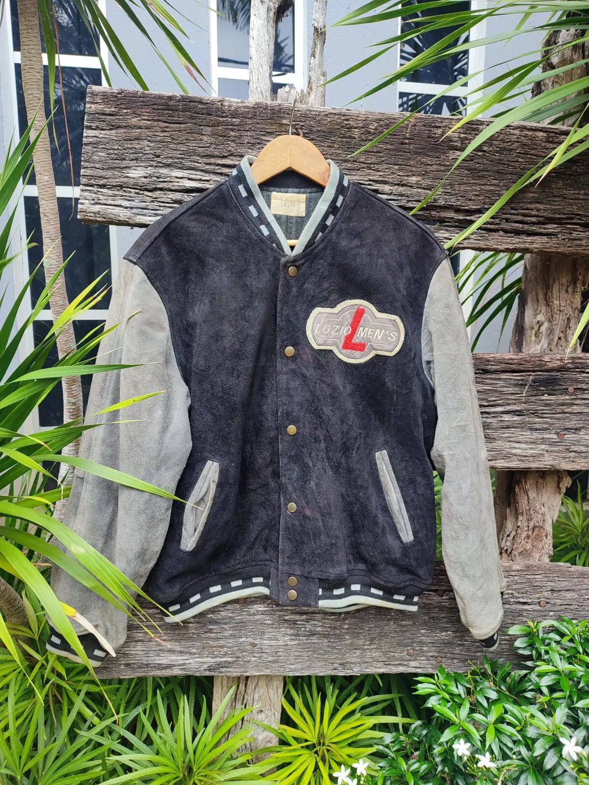 Vintage Rare 90s Lozio Men’s Suede Varsity Jacket Size US M / EU 48-50 / 2 - 1 Thumbnail
