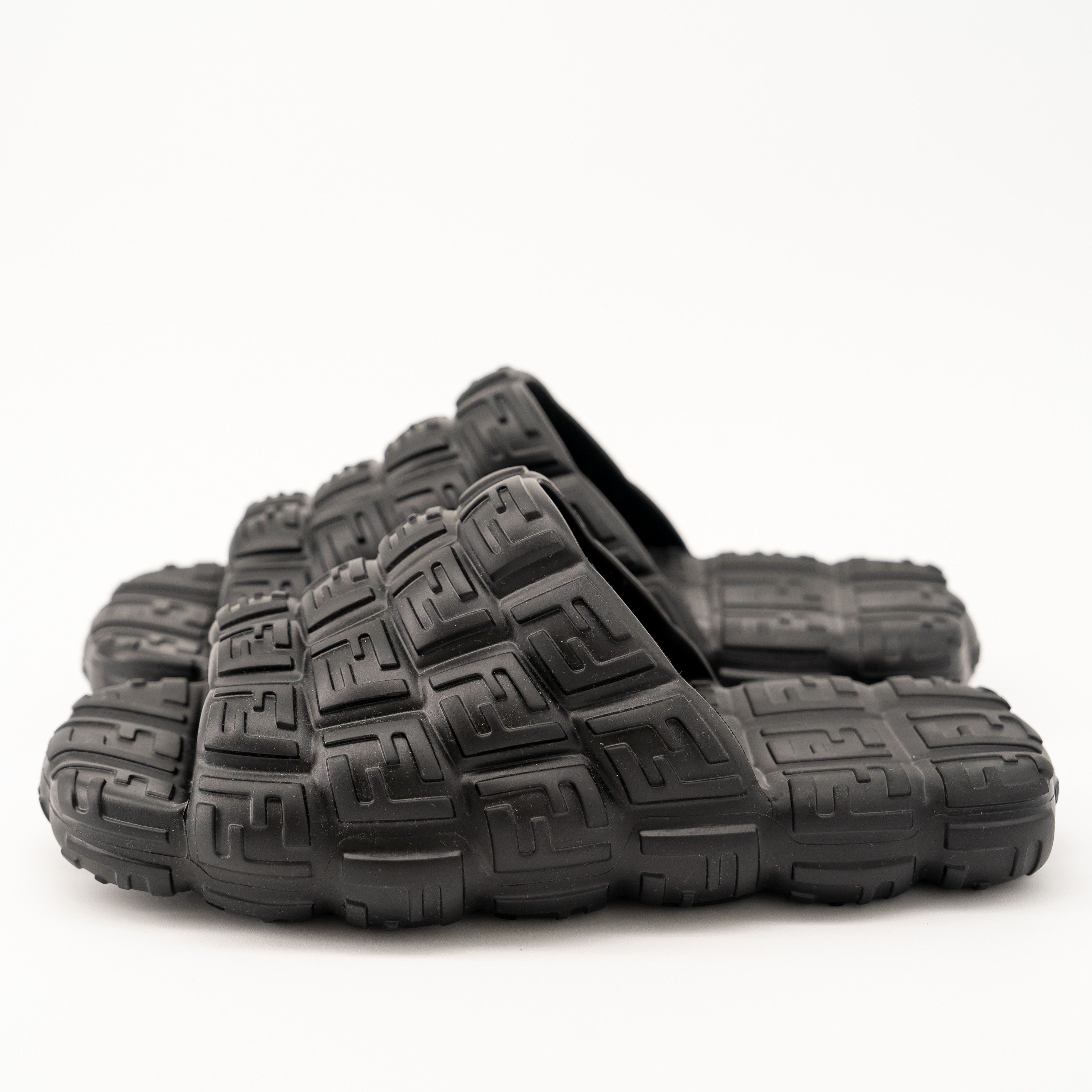 Fendi 11 uk 12 us Fendi Cloud Slides Black Rubber FF logo Embossed Size US 12 / EU 45 - 4 Thumbnail