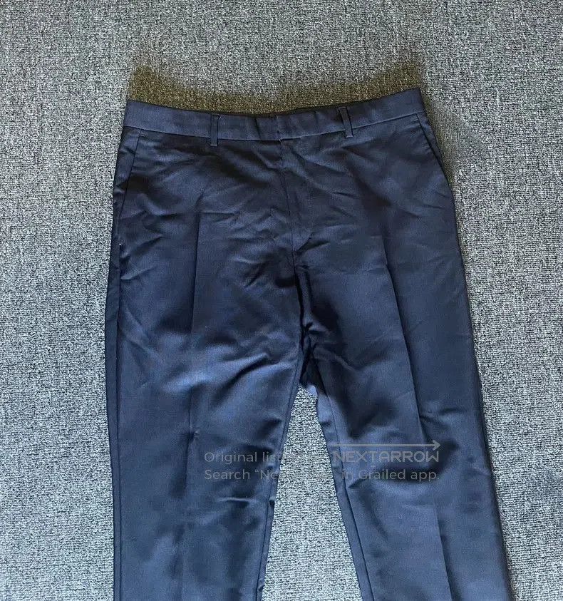 Givenchy Givenchy Black Wool Casual Pants. Size US 36 / EU 52 - 2 Thumbnail