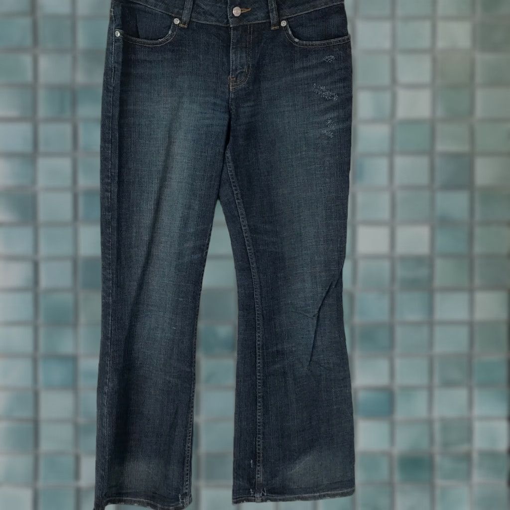 Vintage London Jeans Flared Denim Blue Size 4 Womens Regular Low Rise 32in Inseam 5-Pocket Stretch Comfort Summer Fall Winter Seasons Size 27" / US 4 / IT 40 - 1 Thumbnail