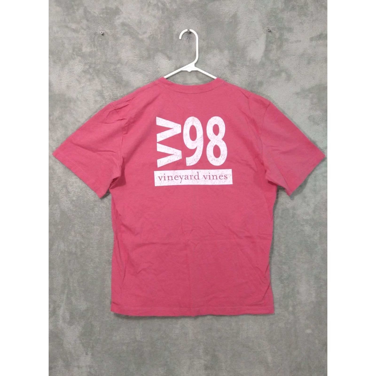 Vineyard Vines Vineyard Vines Shirt Mens Medium Pink Short Sleeve 98 Graphic Cotton Crew Neck Size US M / EU 48-50 / 2 - 2 Thumbnail