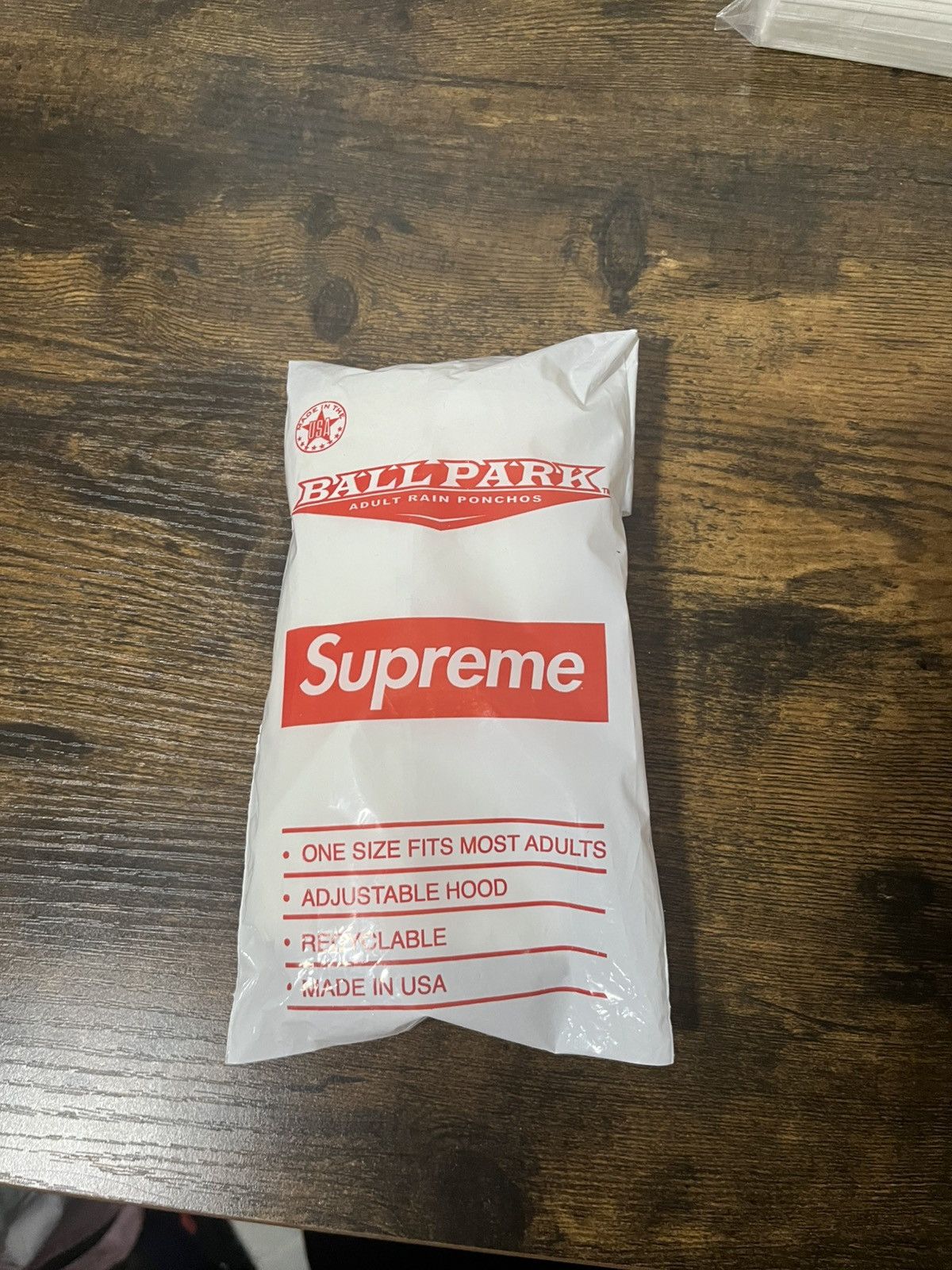 Supreme Supreme raincoat poncho Size ONE SIZE - 1 Thumbnail