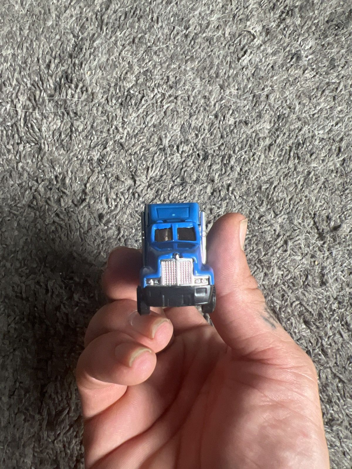 Hypebeast Semi-Truck Model Size ONE SIZE - 4 Thumbnail