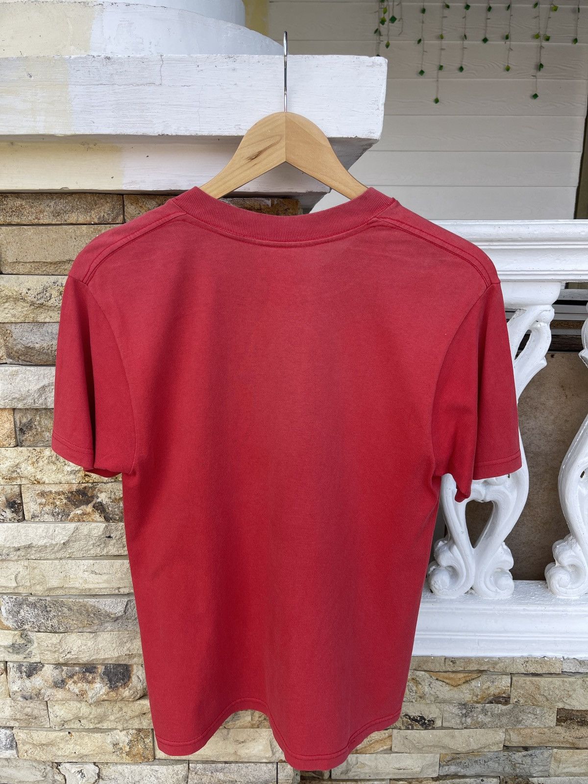 Disney Rare🔥Vintage 90s Disney Pooh Faded Tee Size US S / EU 44-46 / 1 - 3 Thumbnail
