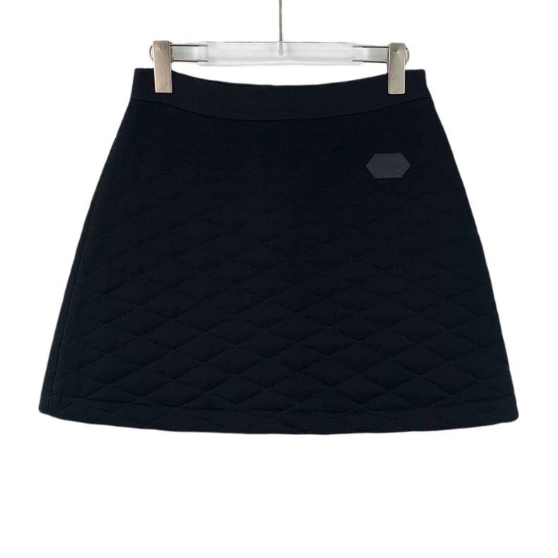 Louis Vuitton Louis Vuitton size s Black argyle pocket logo print cotton Size 24" / US 00 / IT 34 - 1 Thumbnail