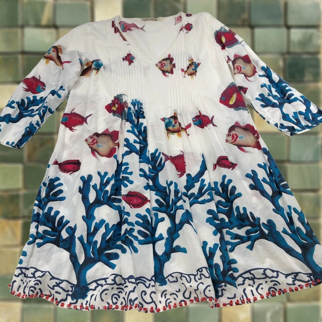 Soft Surroundings Soft Surroundings Dress Womens Medium Above Knee 3/4 Sleeve Fish All Over Print Size M / US 6-8 / IT 42-44 - 1 Thumbnail