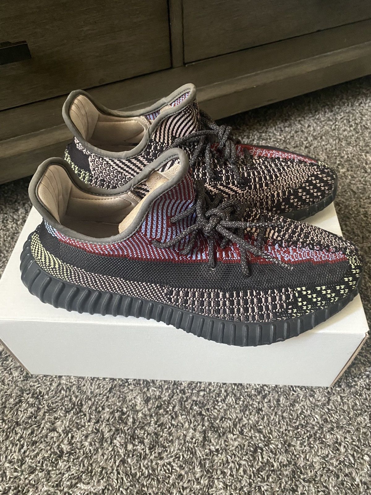 Yeezy Yeezy Boost 350 V2 Yecheil (Non-Reflective) Size US 10.5 / EU 43-44 - 4 Thumbnail