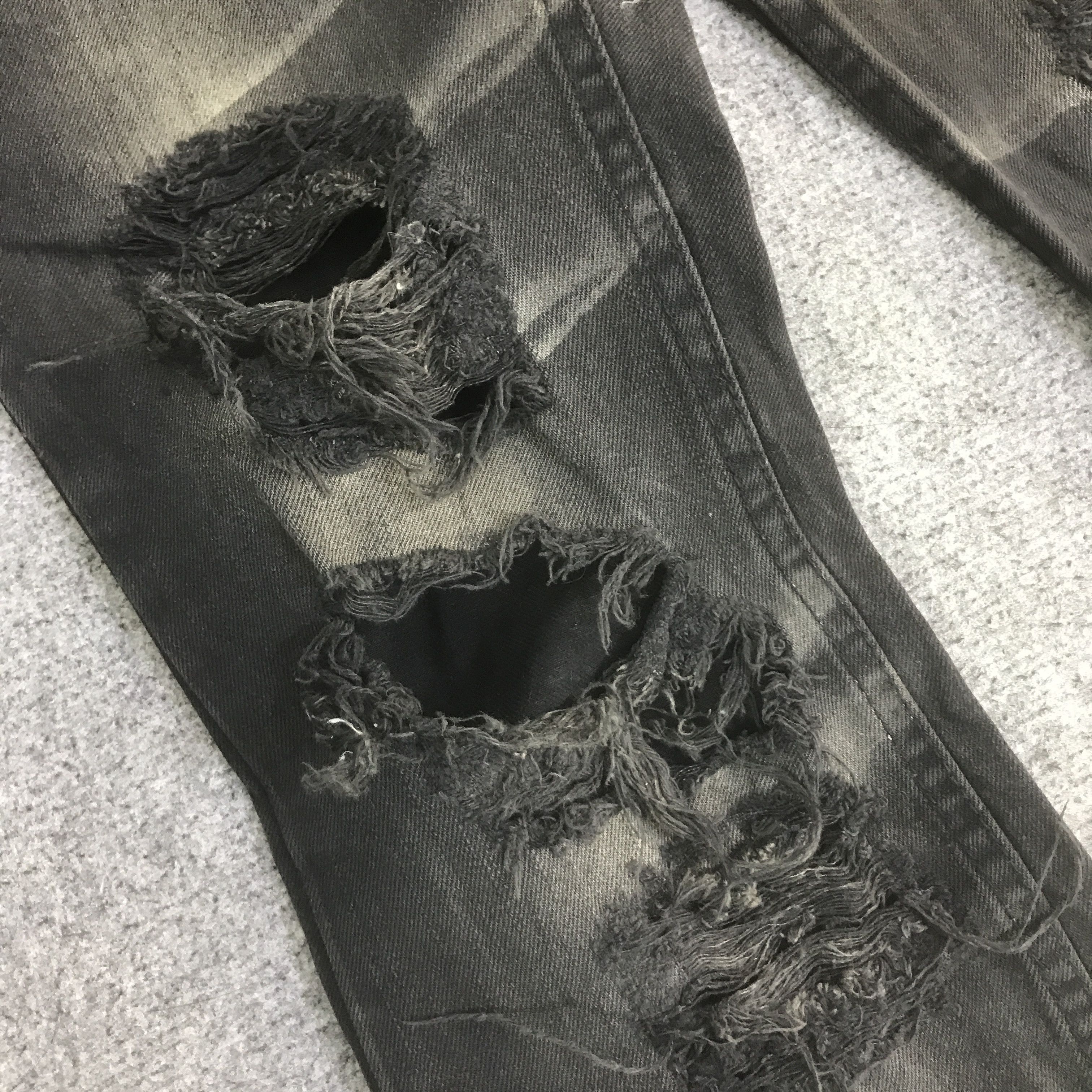 Japanese Brand JAPANESE BRAND BLACK PUNK DISTRESSED DENIM PANTS K129B5 Size US 28 / EU 44 - 17 Thumbnail