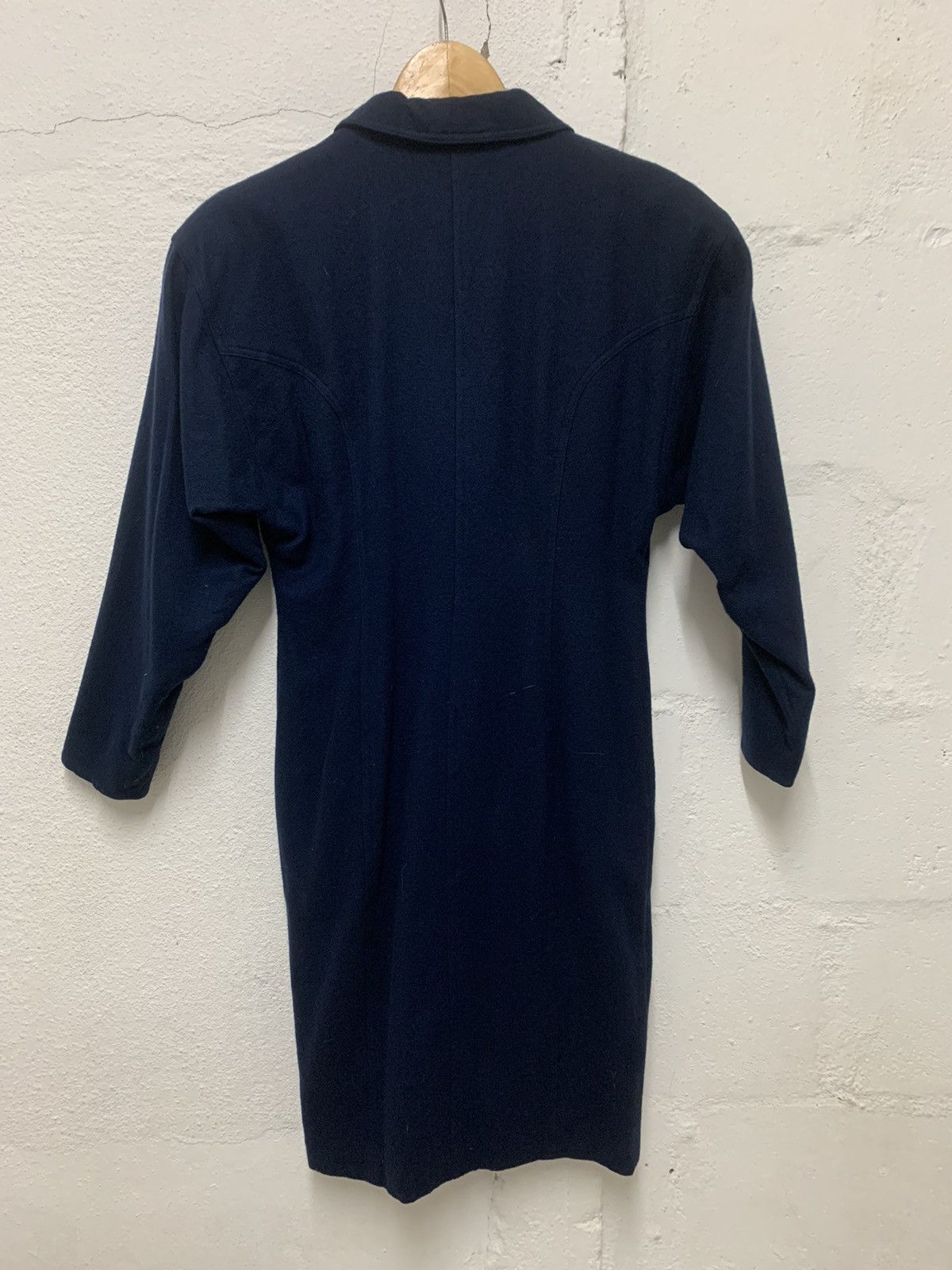 Christian Dior Monsieur Vintage Christian Dior women double breasted wool overcoat Size M / US 6-8 / IT 42-44 - 6 Thumbnail
