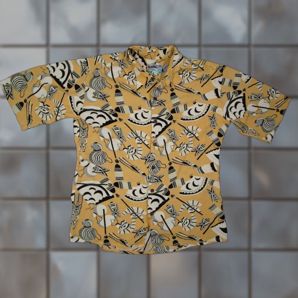 Reyn Spooner VINTAGE Reyn Spooner Shirt Mens XL Yellow Button Up Tiki Masks USA 60s 70s Art Hawaiian Retro Tropical Geometric Short Sleeve Button-Up USA Mens XX Size US XL / EU 56 / 4 - 1 Thumbnail