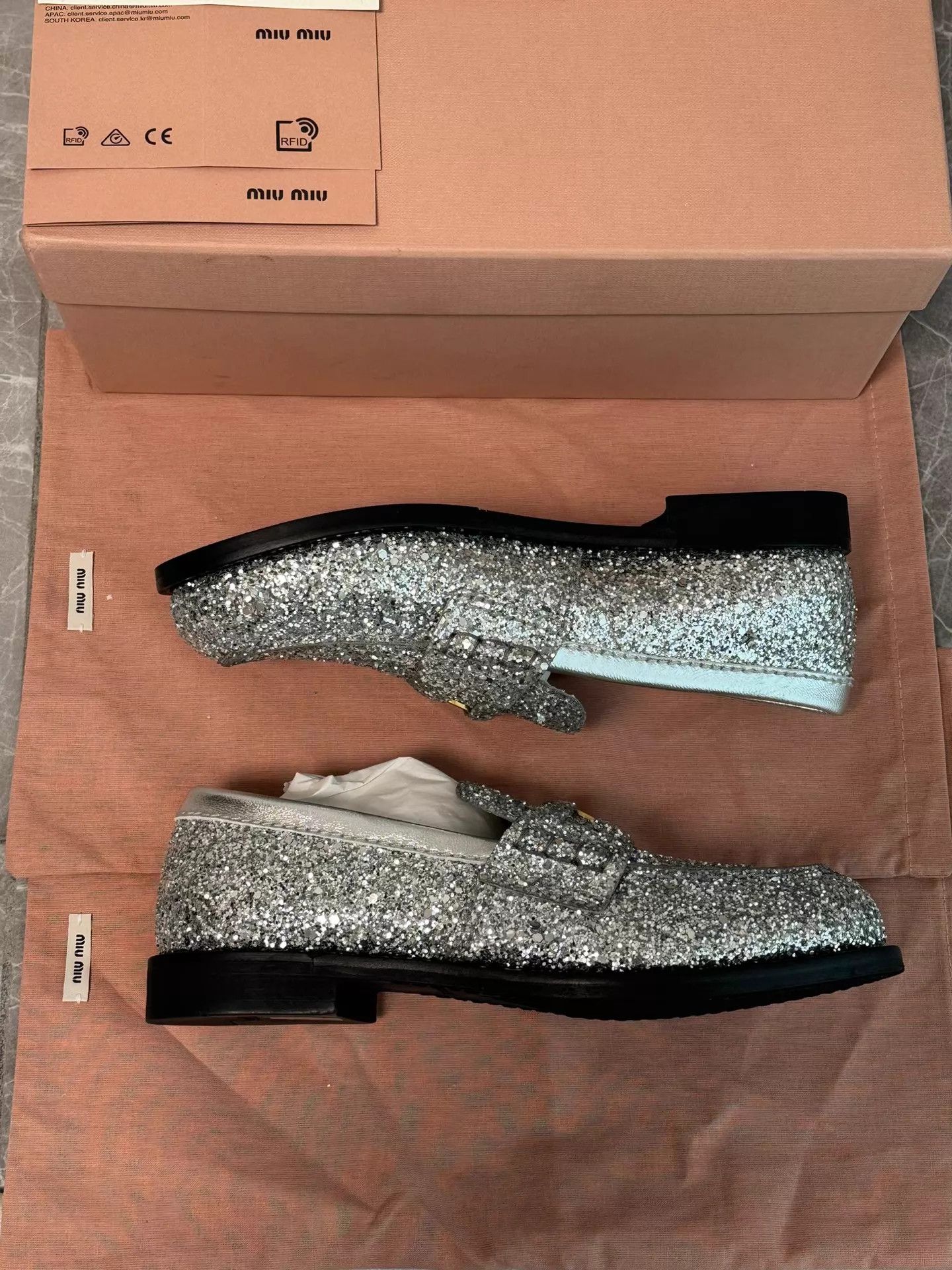 Miu Miu Miu Miu Penny Loafer Silver Sequin 36 Size US 5.5 / IT 35.5 - 8 Thumbnail