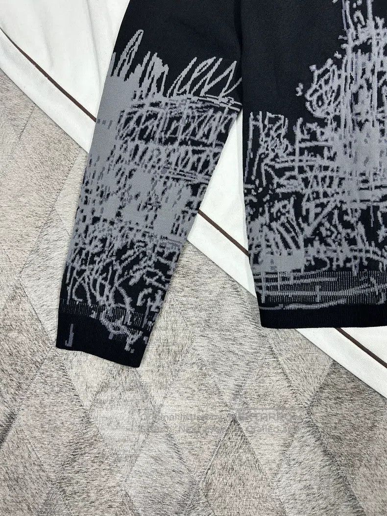 Valentino Valentino Art graffiti knitwear sweater Size US M / EU 48-50 / 2 - 3 Thumbnail