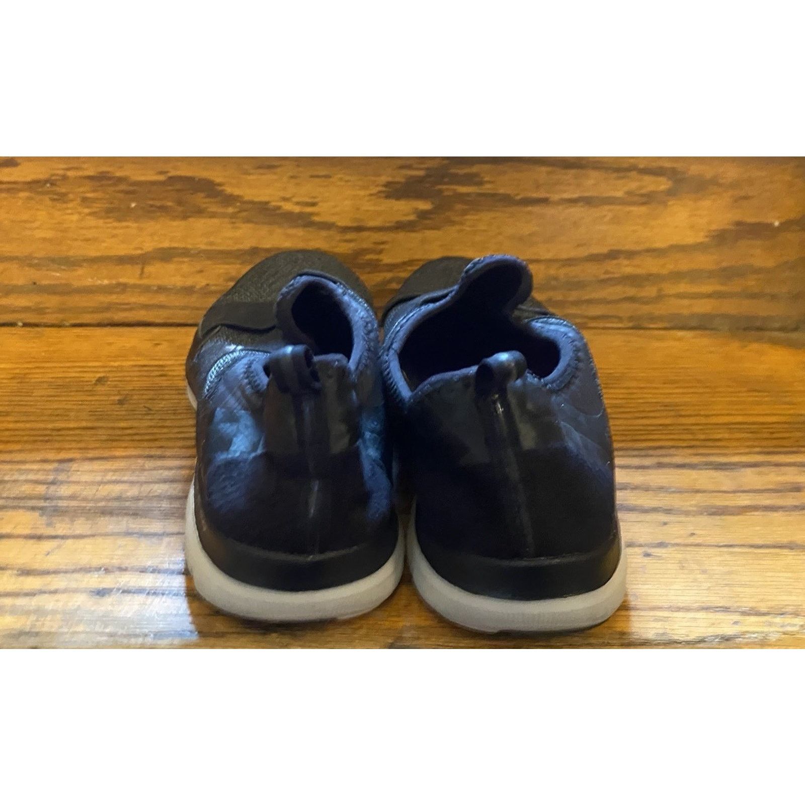 SKECHERS Skechers Women's 9 Shoes Dark Gray Black Sneakers Slip Ons Size US 9 / IT 39 - 4 Thumbnail