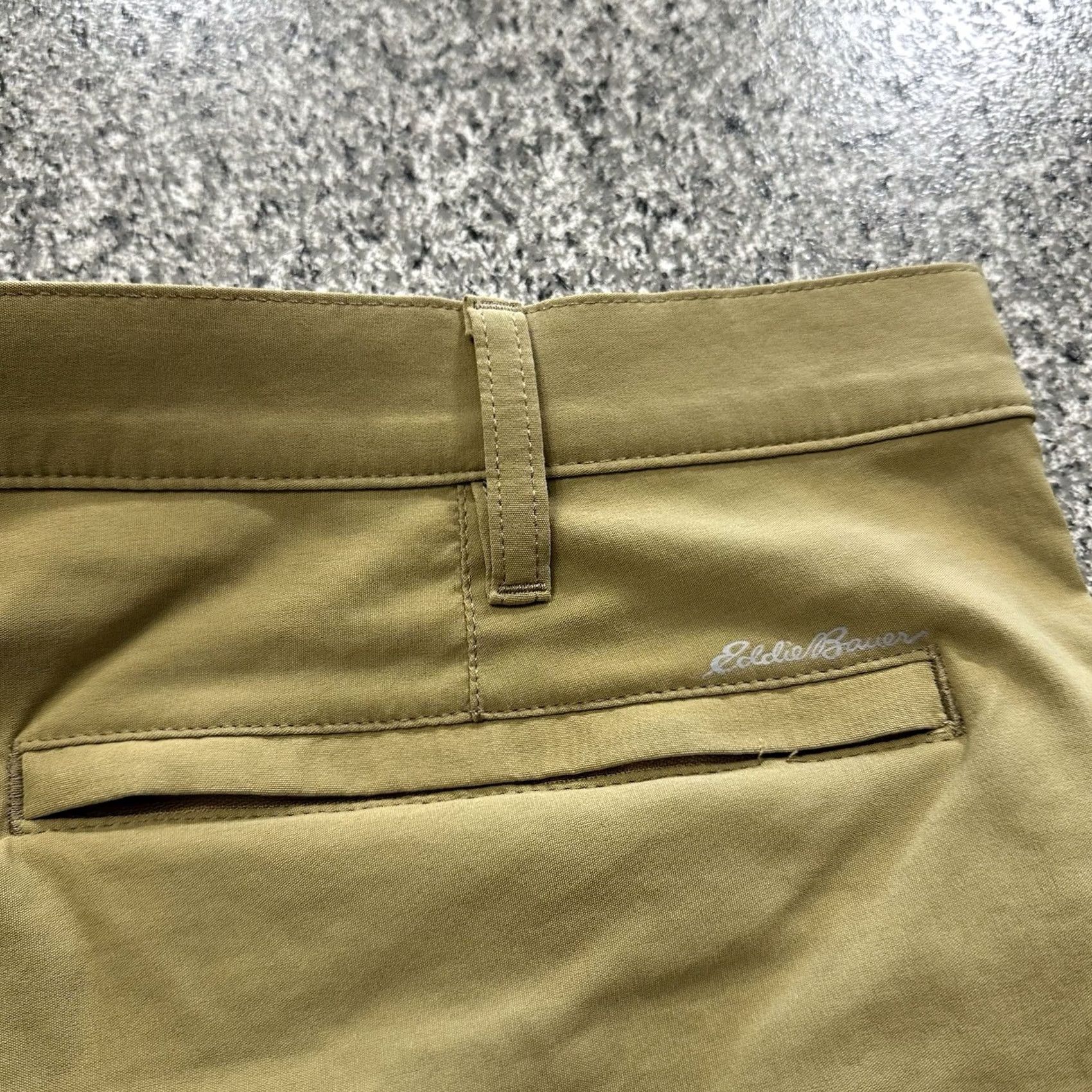 Eddie Bauer Eddie Bauer Shorts Mens 38 Outdoor Chino Nylon Spandex Beige 10” Inseam Flat Front Size US 38 / EU 54 - 4 Thumbnail