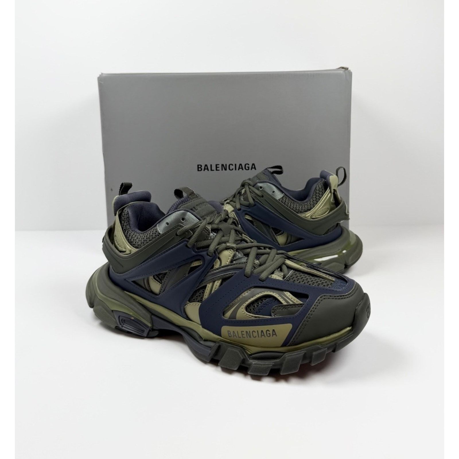 Balenciaga Size 41EU/8US - Balenciaga Track Green NEW! Size US 8 / EU 41 - 2 Thumbnail