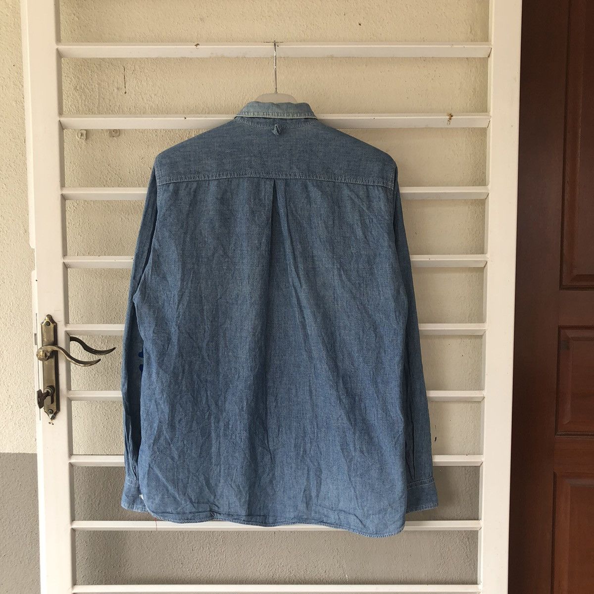 Comme des Garcons × Junya Watanabe Comme des Garçon long sleeve chambray shirt big skull logo Size US S / EU 44-46 / 1 - 10 Thumbnail