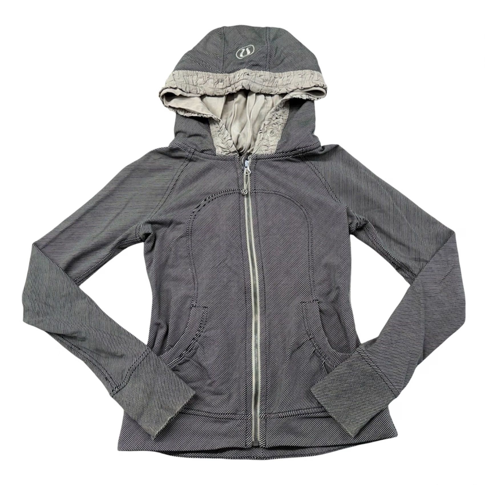 Lululemon Lululemon Movement Jacket Striped Black Mojave Tan Size 2 Women Multicolor Cotton Blend Zip Jacket Size XS / US 0-2 / IT 36-38 - 2 Thumbnail