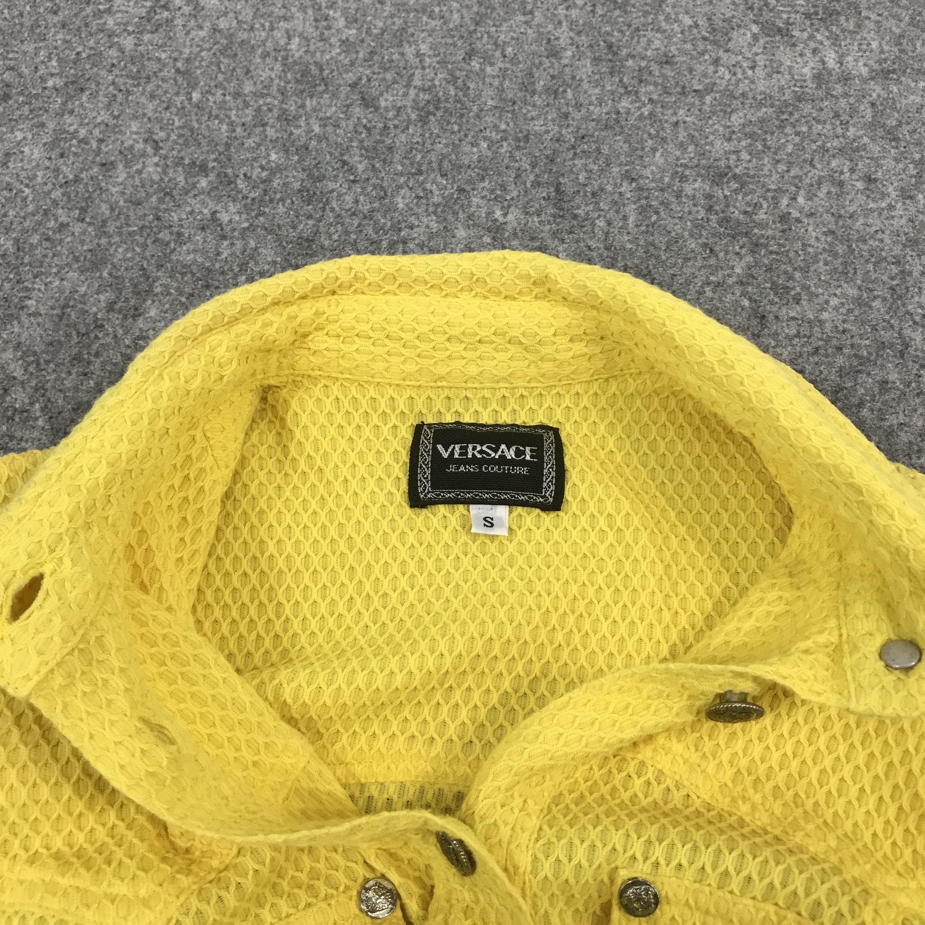 Versace VERSACE YELLOW BUTTON SHORT SLEEVE JACKET Size US S / EU 44-46 / 1 - 7 Thumbnail