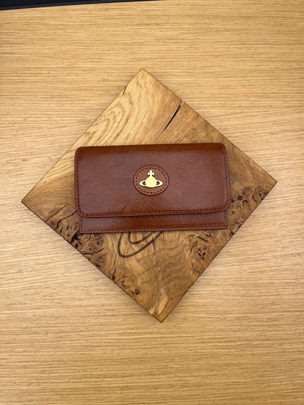 Vivienne Westwood o1f1d3z0825 Size: OS / Leather Long Card Holder in Tan Size ONE SIZE - 1 Thumbnail