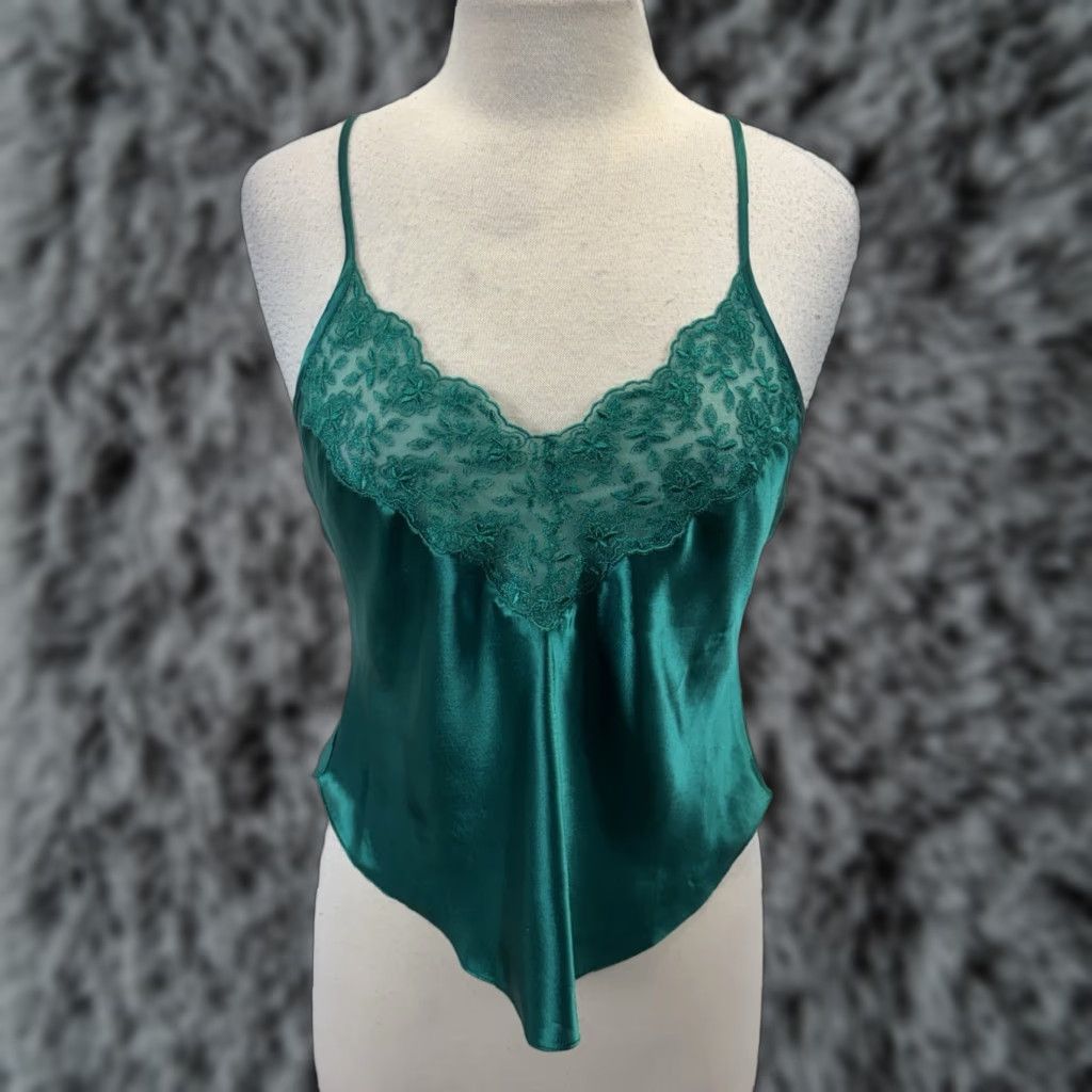Vintage VINTAGE Cacique Tank Women’s Medium Green Satin Lace V-Neck Sleeveless Pullover TANK TOP Size M / US 6-8 / IT 42-44 - 1 Thumbnail