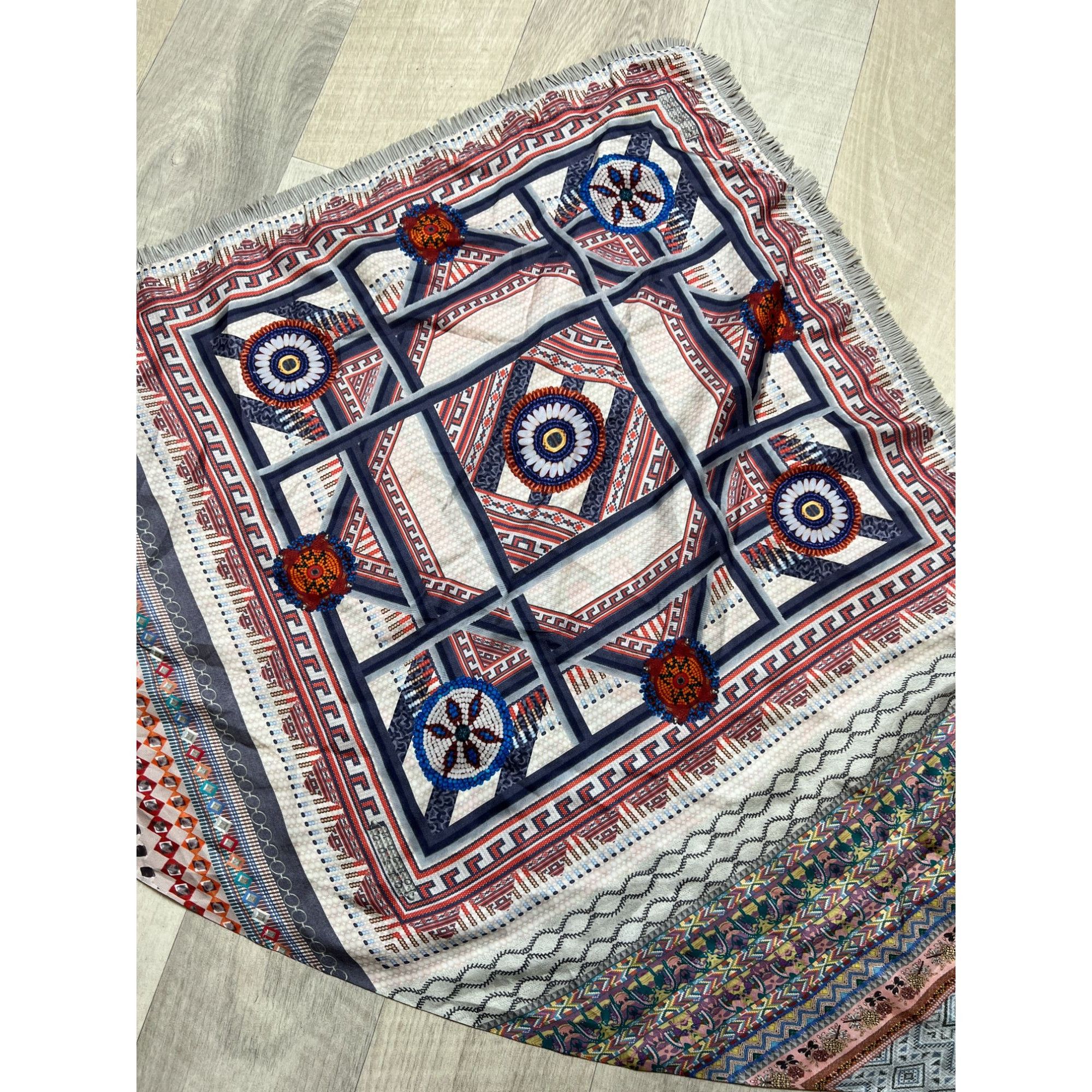 Designer Mucho Gusto! Abstract Pattern Silk Fringed Scarf (Y0149) Size ONE SIZE - 3 Thumbnail