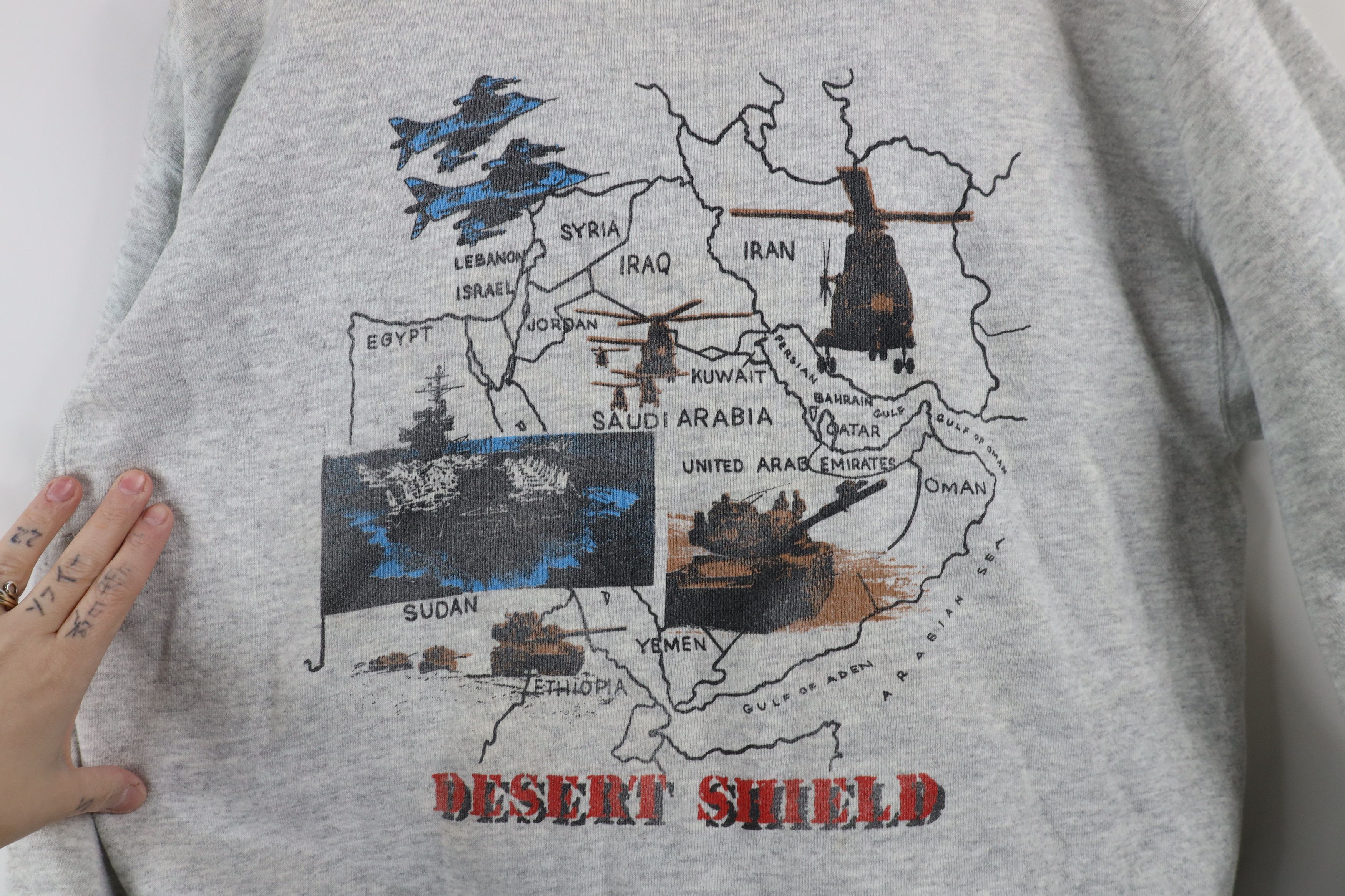 Vintage Vintage 90s Desert Shield Military Sweatshirt Heather Gray Size US XL / EU 56 / 4 - 4 Thumbnail