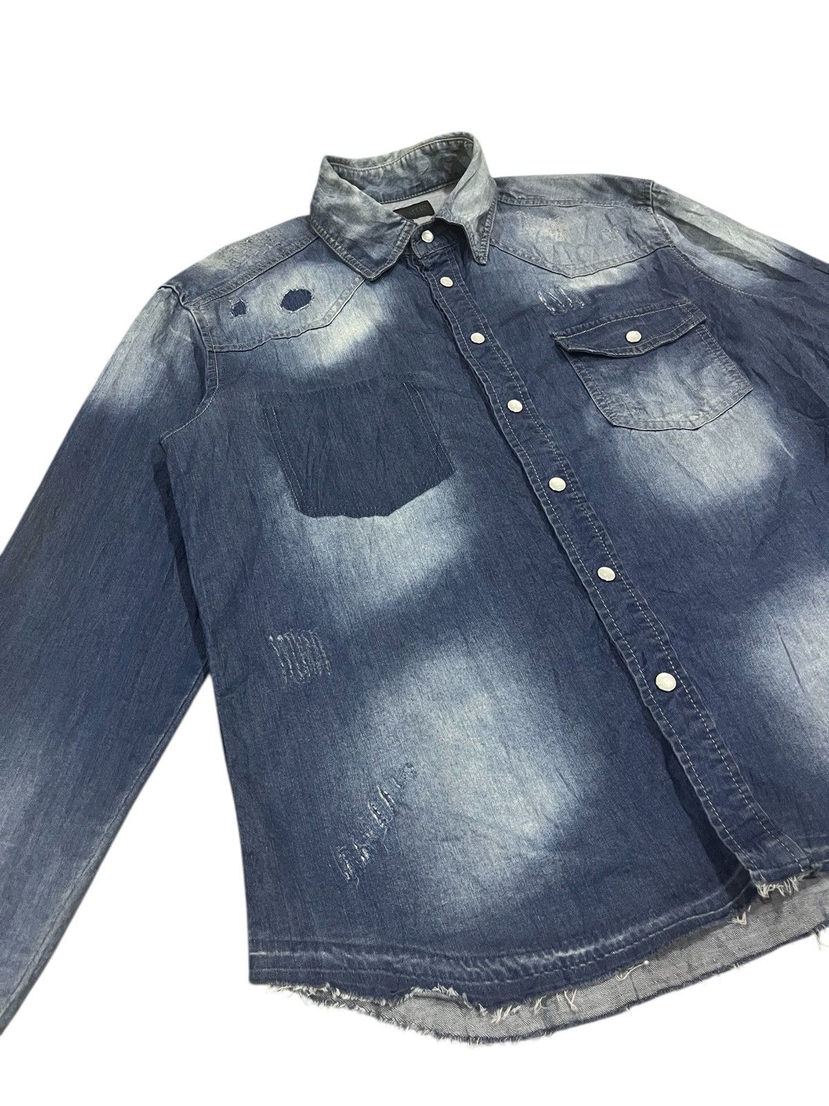 In The Attic Vintage in the attic denim button up long sleeve shirt Size US L / EU 52-54 / 3 - 12 Thumbnail