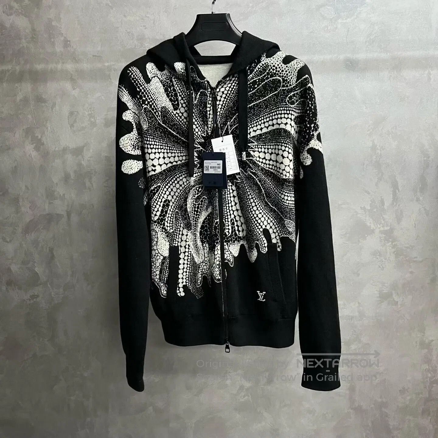 Louis Vuitton louis vuitton black floral print zip hoodie. Size US M / EU 48-50 / 2 - 1 Thumbnail