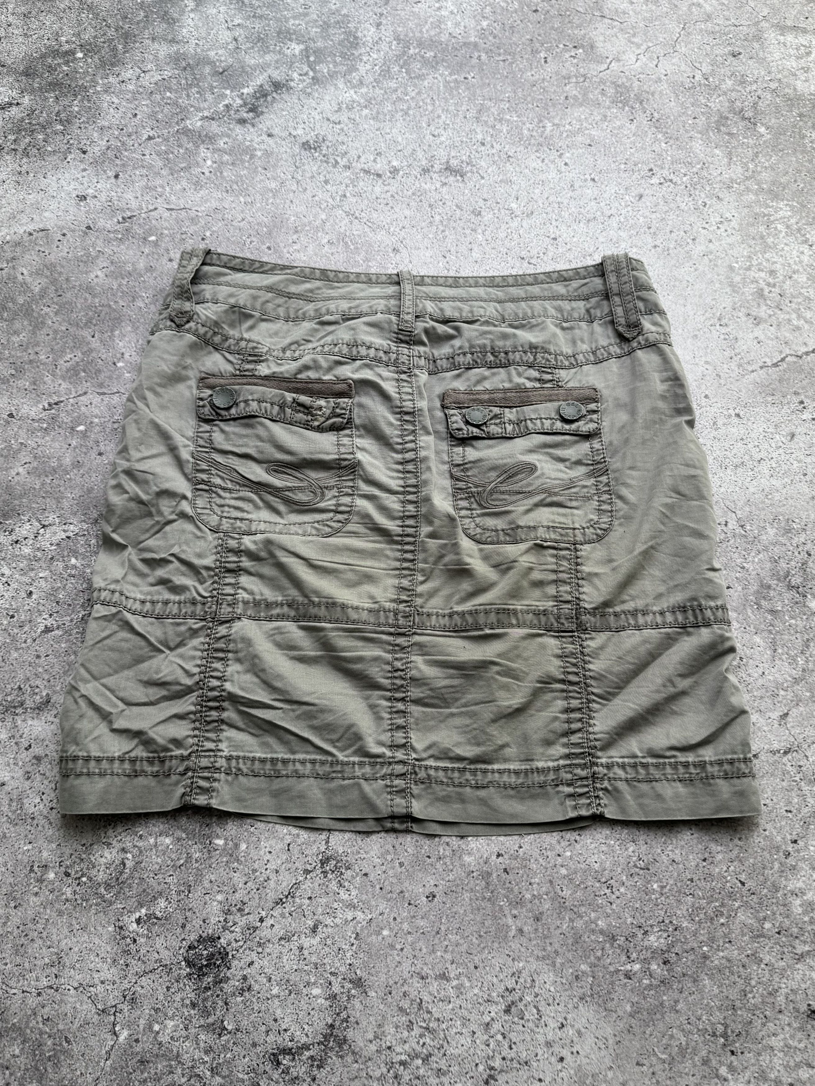 Vintage Y2K Khaki Cargo Mini Skirt Utility Pocket Low Rise (E8) Size 27" / US 4 / IT 40 - 6 Thumbnail