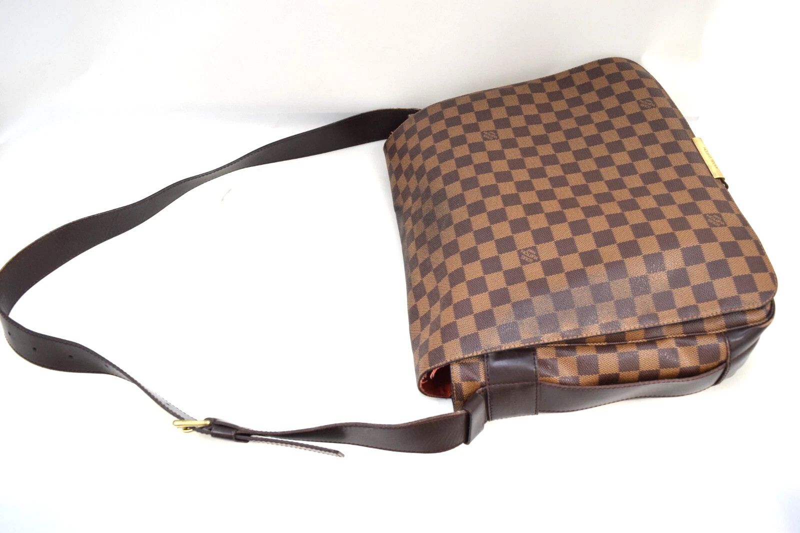 Louis Vuitton Louis Vuitton Bastille Damier Ebene Crossbody Bag N45258 Size ONE SIZE - 7 Thumbnail