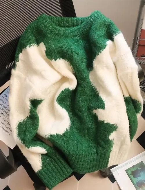 Japanese Brand × Vintage Vintage green loose knitted sweater Size M / US 6-8 / IT 42-44 - 1 Thumbnail
