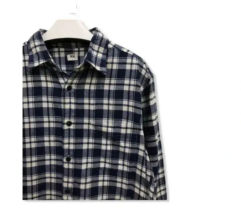 Flannel × Japanese Brand Japanese Brand Uniqlo Plaid Tartan Flannel Shirt 👕 Size US M / EU 48-50 / 2 - 2 Thumbnail