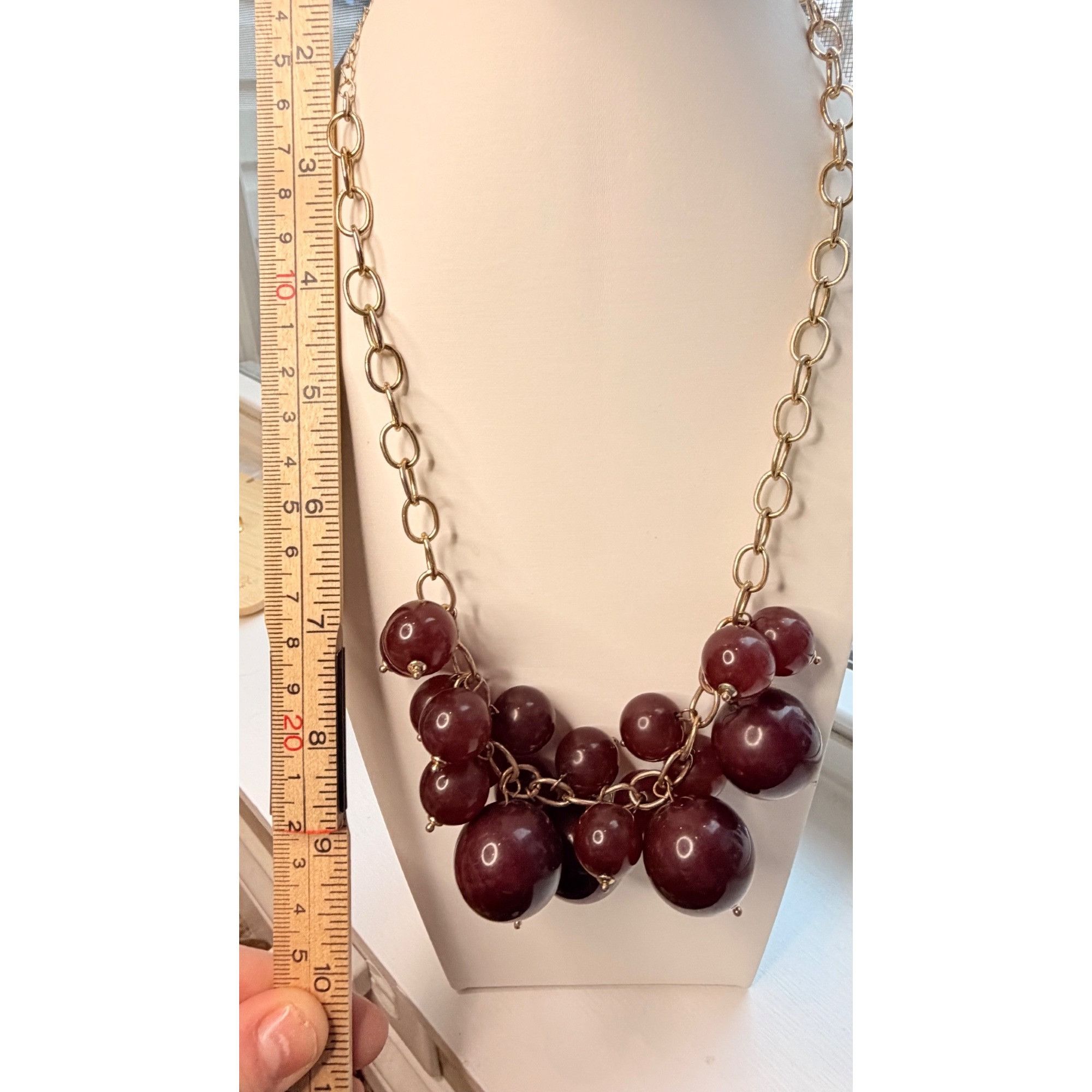 Other Chunky Maroon Beaded Bib Statement Necklace With Gold-Tone C Size ONE SIZE - 4 Thumbnail