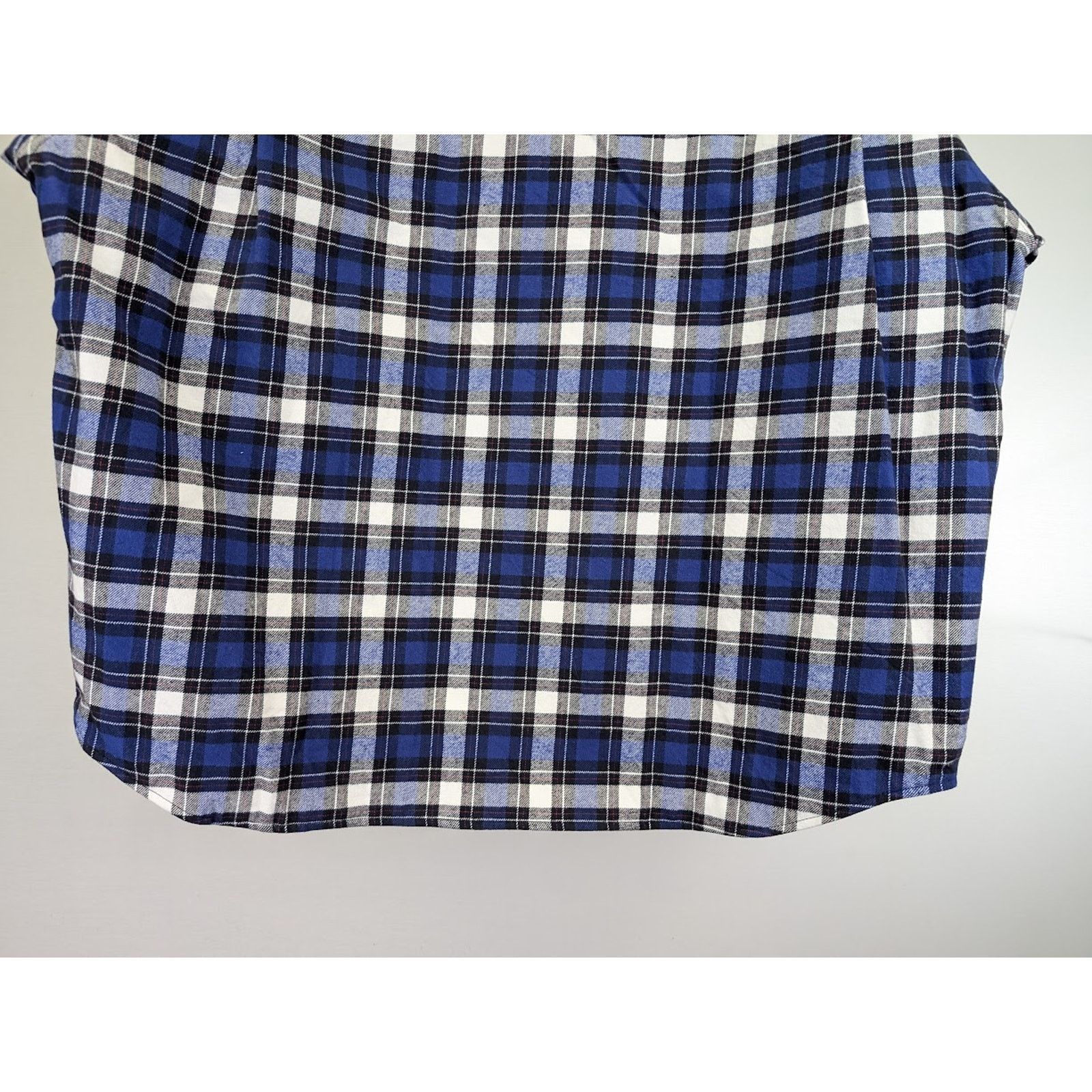 Balenciaga o1rshd1 Dress Shirt in Multicolor Size US S / EU 44-46 / 1 - 16 Thumbnail