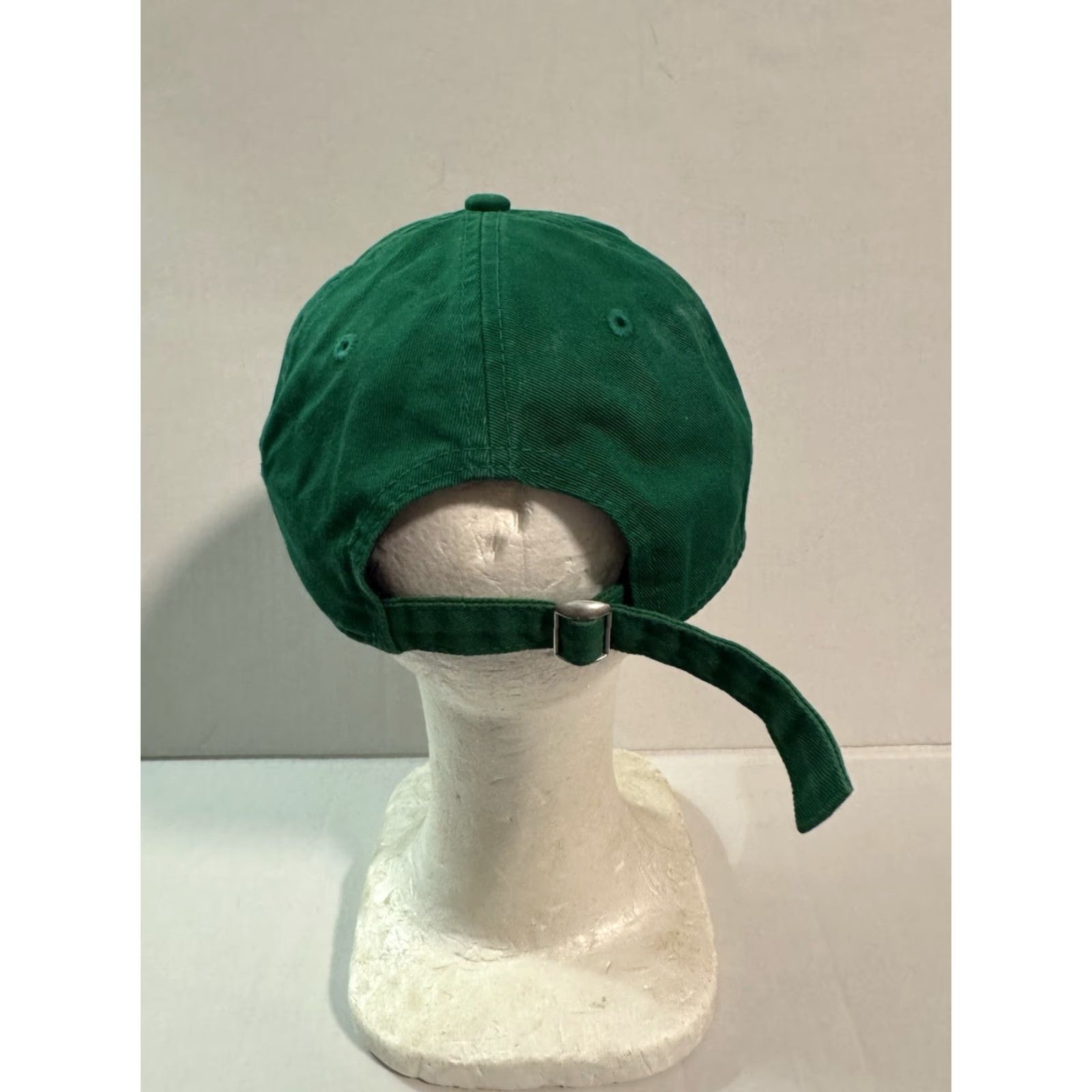 New Era VINTAGE New Era NY Yankees Hat 9Twenty Green OH Museum StrapBack ALD Cap Baseball Mens One Size Green Art Captain/Theme? Size ONE SIZE - 4 Thumbnail