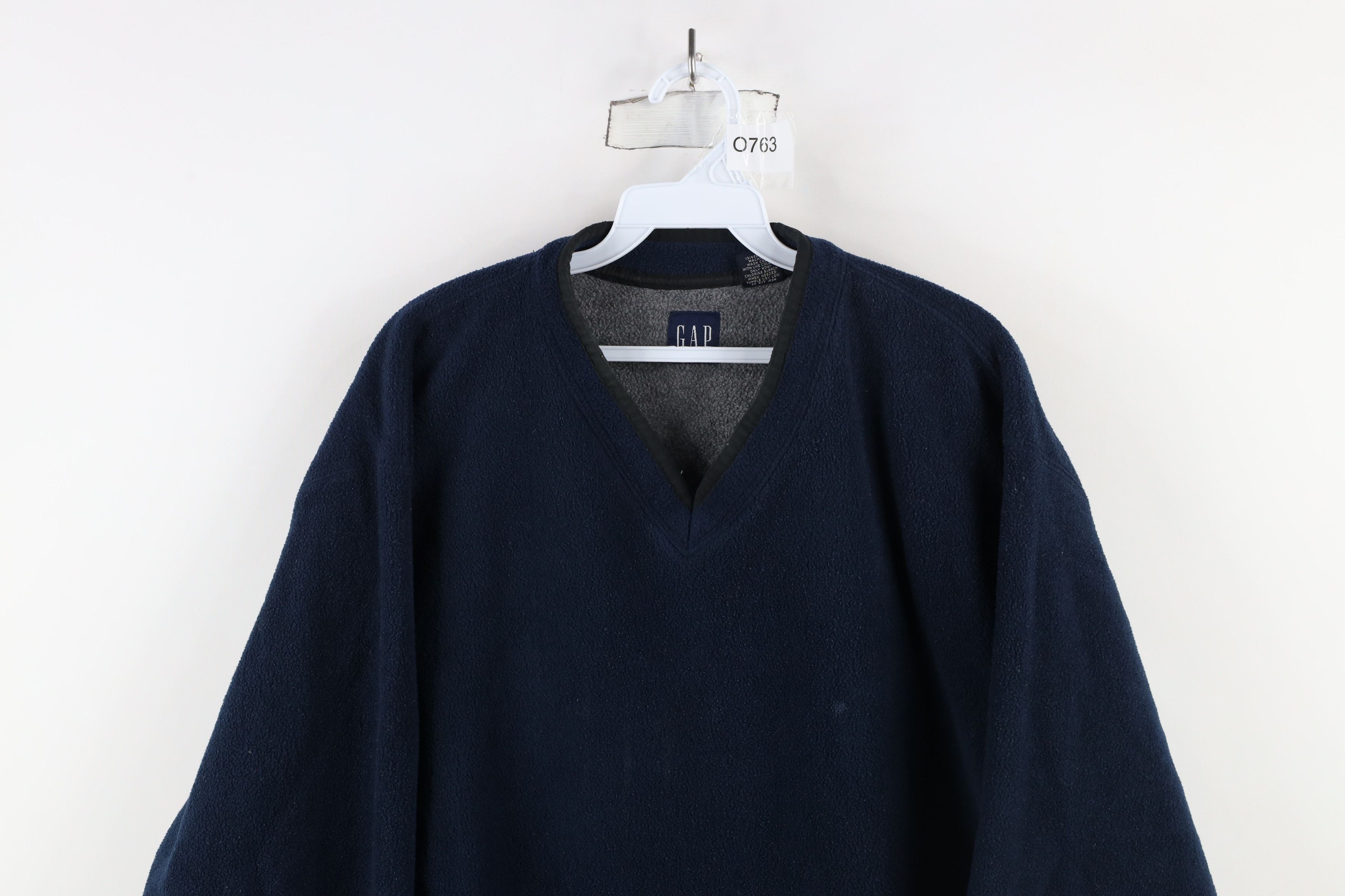 Gap × Vintage Vintage 90s Gap Blank Thick Fleece V-Neck Sweater Blue Size US L / EU 52-54 / 3 - 2 Thumbnail