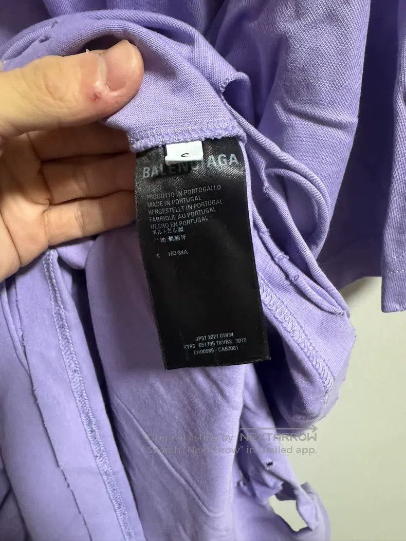 Balenciaga Balenciaga Purple Hole Short Sleeve T-Shirt Size US S / EU 44-46 / 1 - 4 Thumbnail