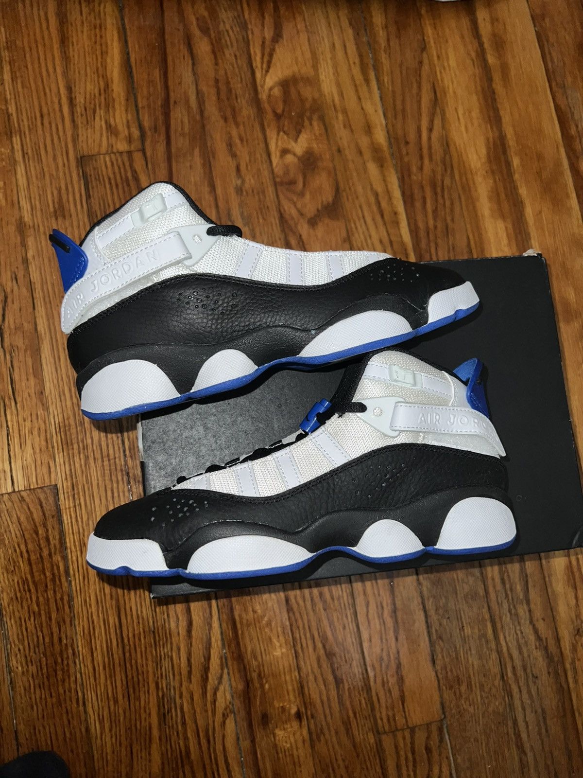 Jordan Brand × Nike Air Jordan 6 rings Size US 5 / EU 37 - 3 Thumbnail