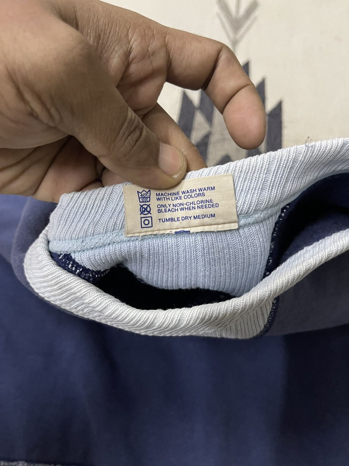 Full Count & Co. 90s FULLCOUNT WINDSHIELD DOUBLE V SUNFADED SWEATSHIRT Size US S / EU 44-46 / 1 - 11 Thumbnail