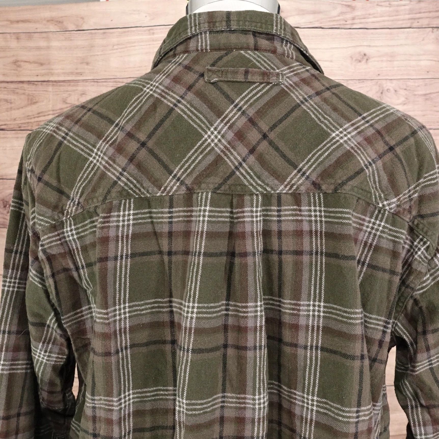 Vintage Legendary Whitetails Mens XL Flannel Shirt Green Plaid Long Sleeve Casual Outdoors Work Size US XL / EU 56 / 4 - 6 Thumbnail