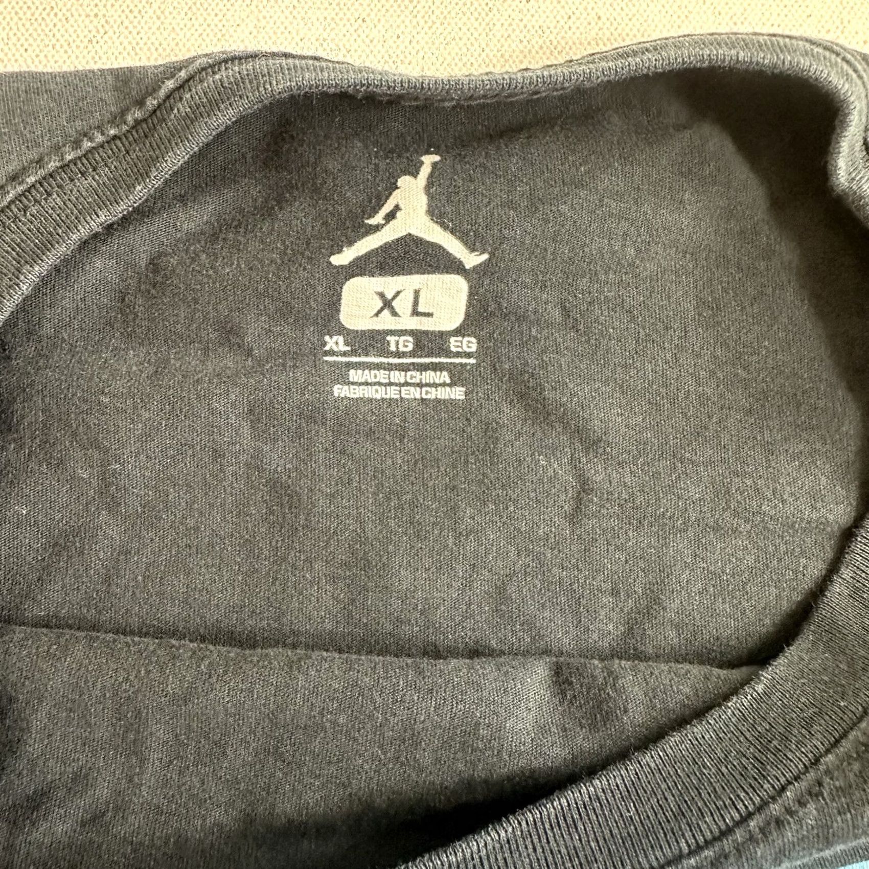 Jordan Brand Air Jordan Shirt Mens XL Black Short Sleeves Standard Fit Graphic Nike Size Size US XL / EU 56 / 4 - 6 Thumbnail
