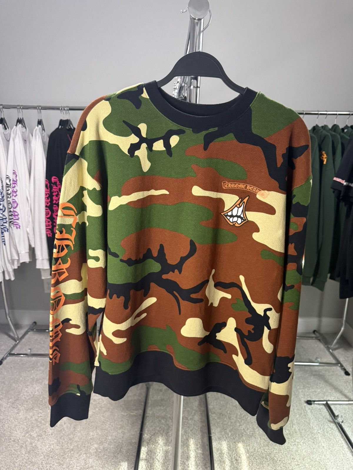 Chrome Hearts Chrome Hearts Camo Caution Crewneck Size US L / EU 52-54 / 3 - 2 Thumbnail