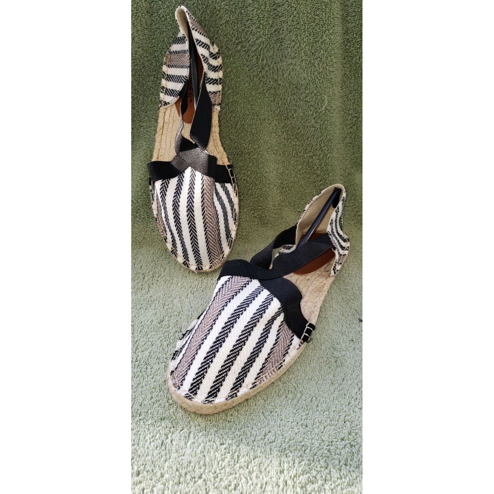 Vintage Jacobies Women's Espadrille Flats Size 8 Black And White Textile Uppers Elastic Crossovers Flats Casual Women’s Size US 6 / IT 36 - 7 Thumbnail