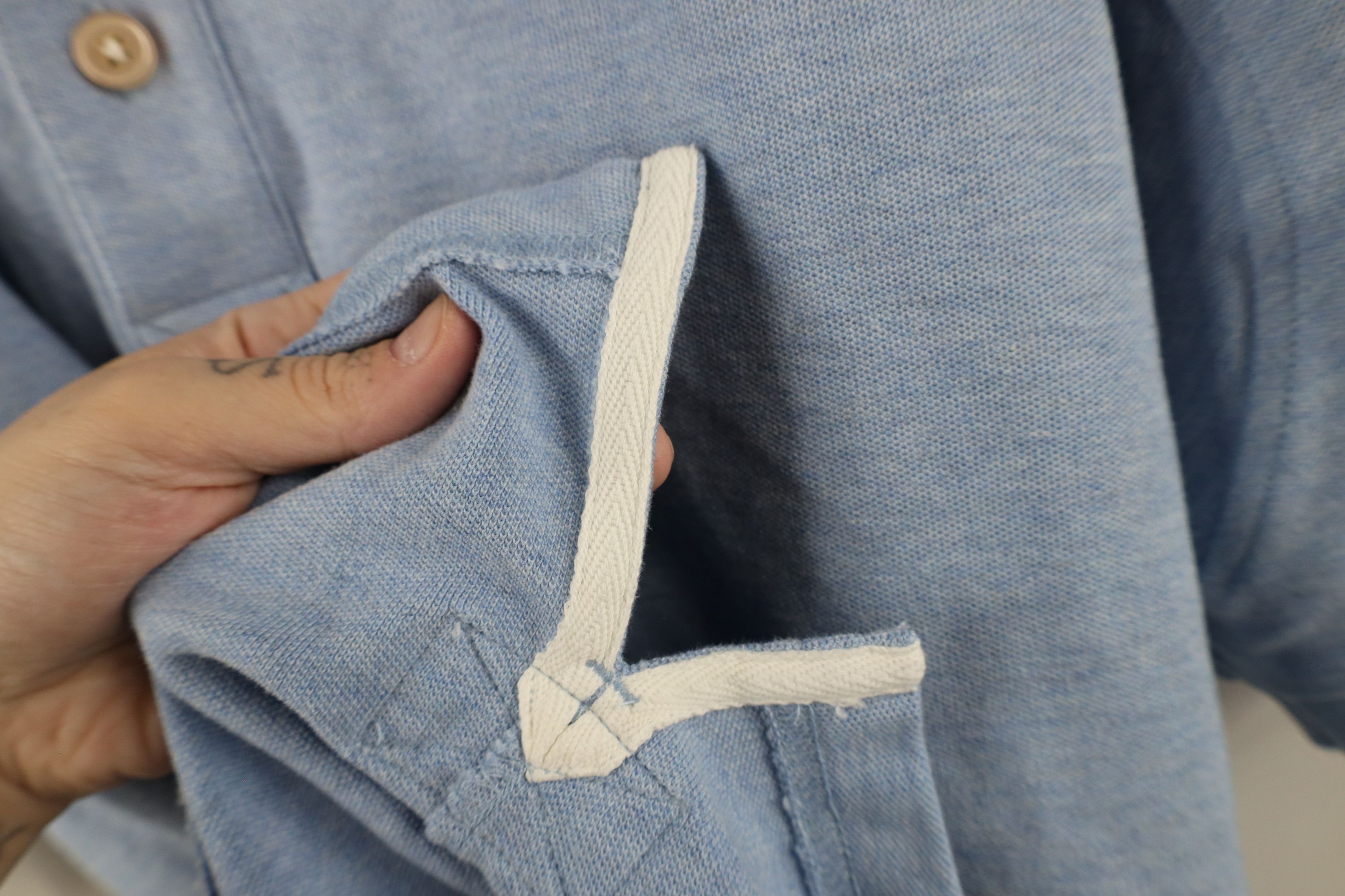 Orvis × Vintage Vintage Orvis Heavyweight Collared Polo Shirt Blue Cotton Size US L / EU 52-54 / 3 - 6 Thumbnail