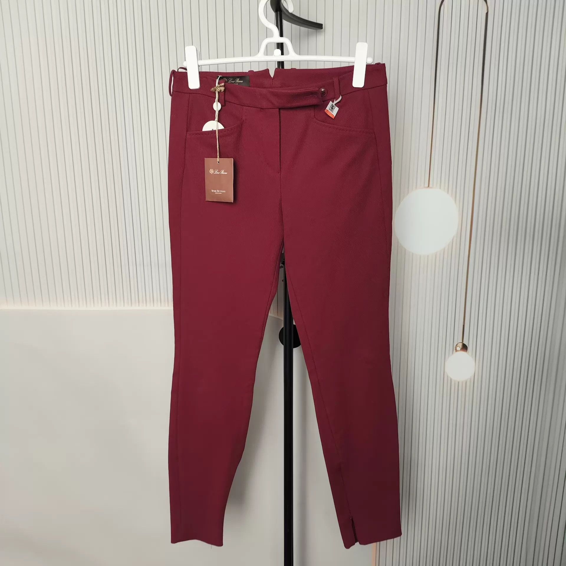 Loro Piana Loro Piana Red Casual Suit Pants 40 New With Tags Size 27" / US 4 / IT 40 - 1 Thumbnail