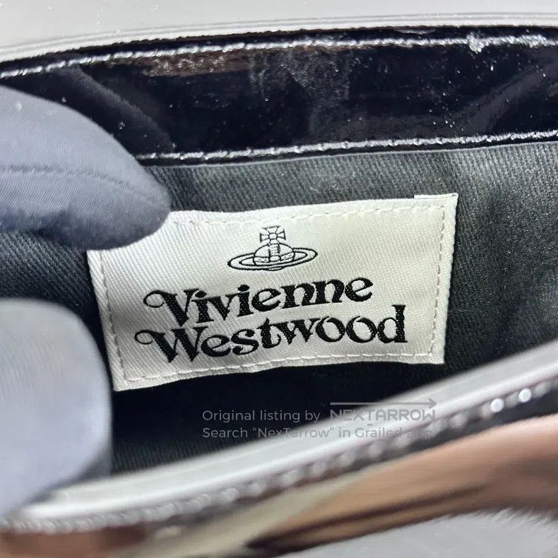 Vivienne Westwood Vivienne Westwood size os HAZEL Removable Chain Magnetic Cl Size ONE SIZE - 8 Thumbnail