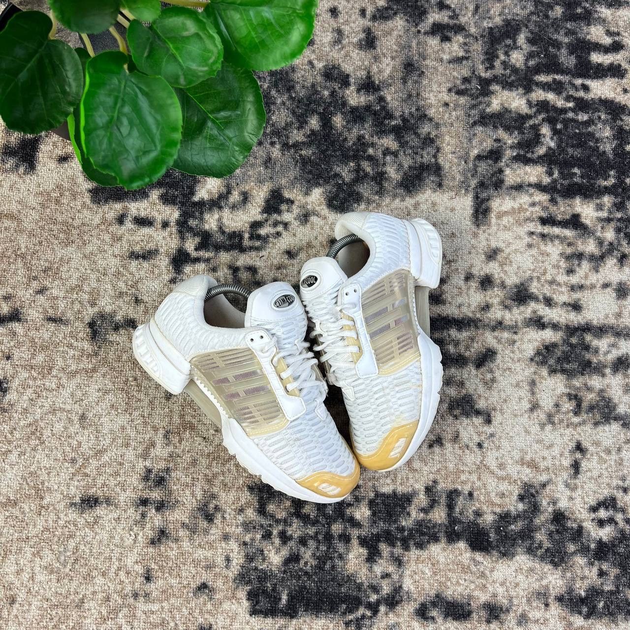 Adidas Adidas Climacool 1 White Low-Top Sneakers Size US 5.5 / IT 35.5 - 1 Thumbnail