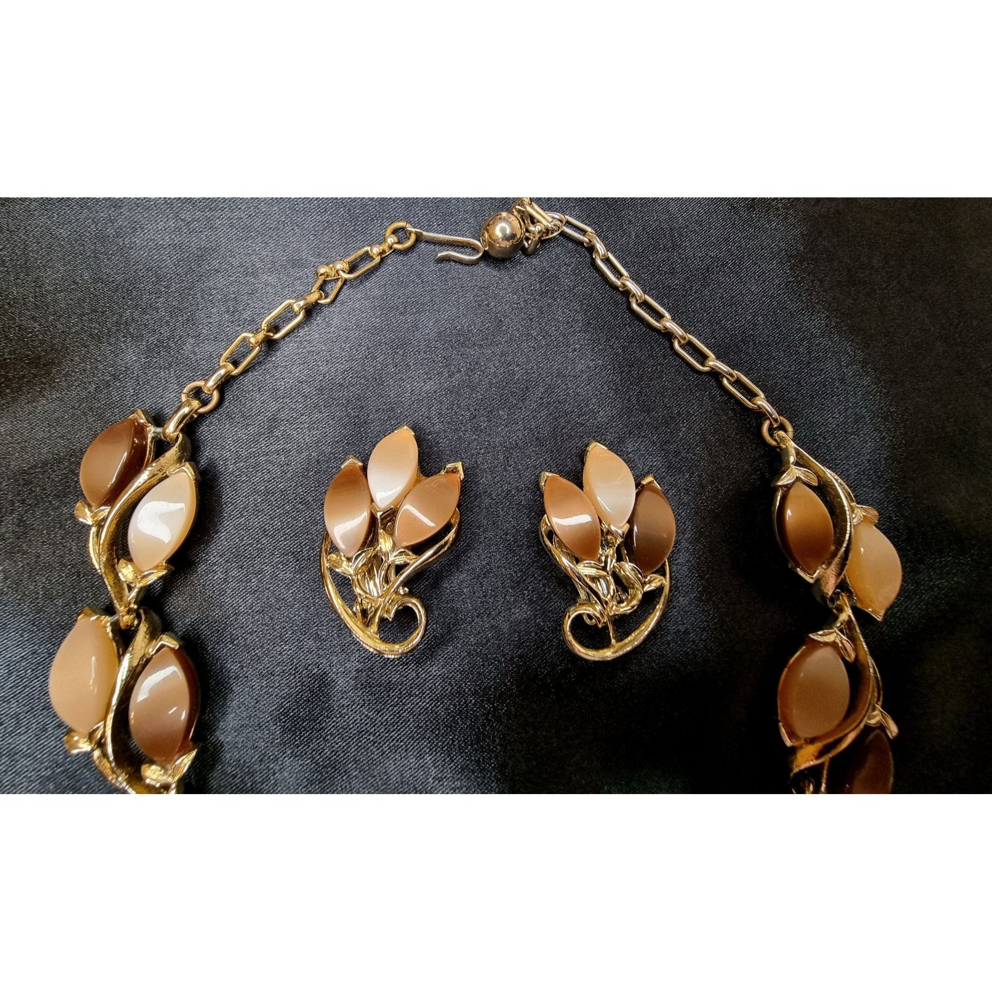 Vintage Vintage Gold Tone & Brown Leaf Necklace & Clip-On Earrings S Size ONE SIZE - 4 Thumbnail